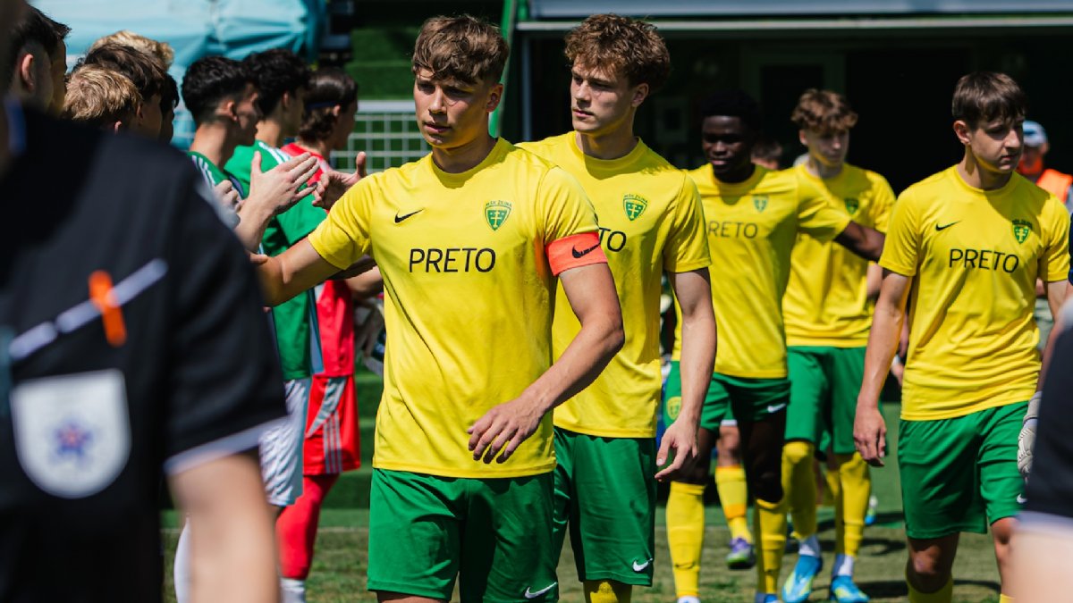 Kapitán U19 Matúš Pavlík s prvou profesionálnou zmluvou